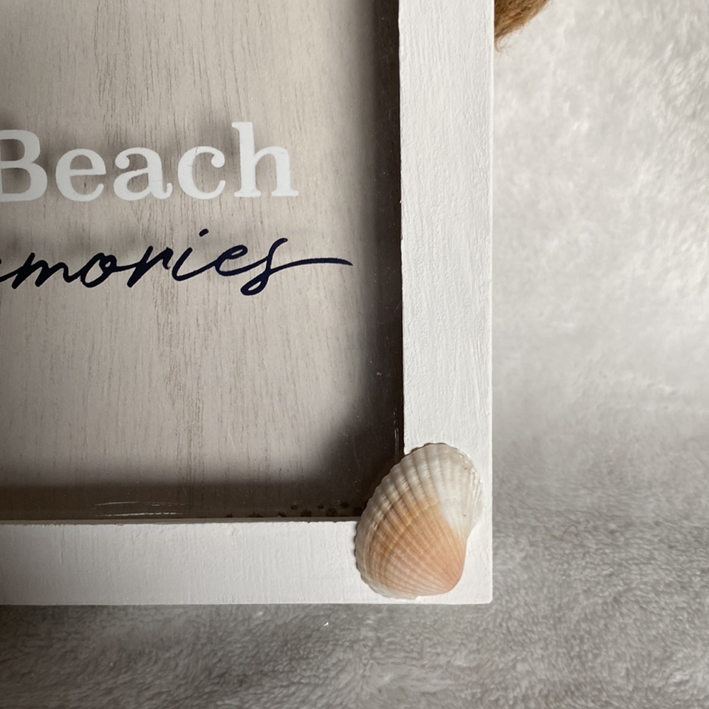 6/$20 Beach Bundle Art Decor "Beach Rules" wall hanging & "Beach Memories" frame - Picture 8 of 8